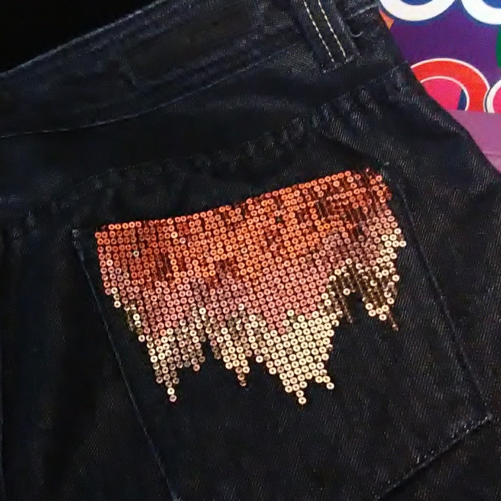 New  Express goergous sequence jean skirt - Picture 8 of 8